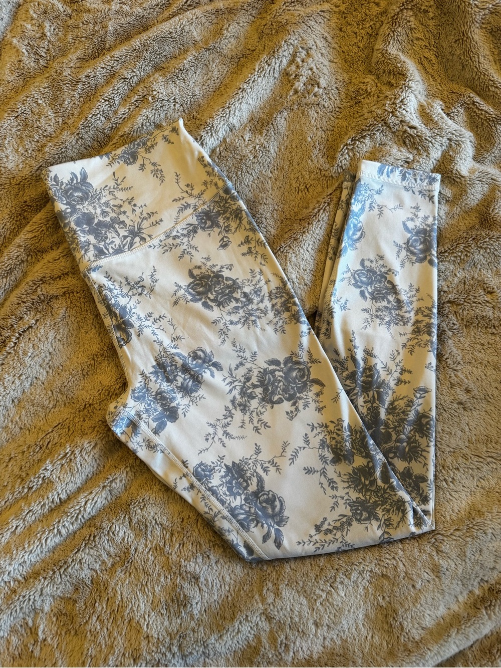 Glyder White Jeggings with Gray Floral Print